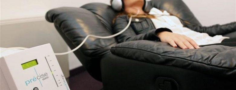 Oseba v alfa stanju med učenjem angleščine s pomočjo metode superučenja